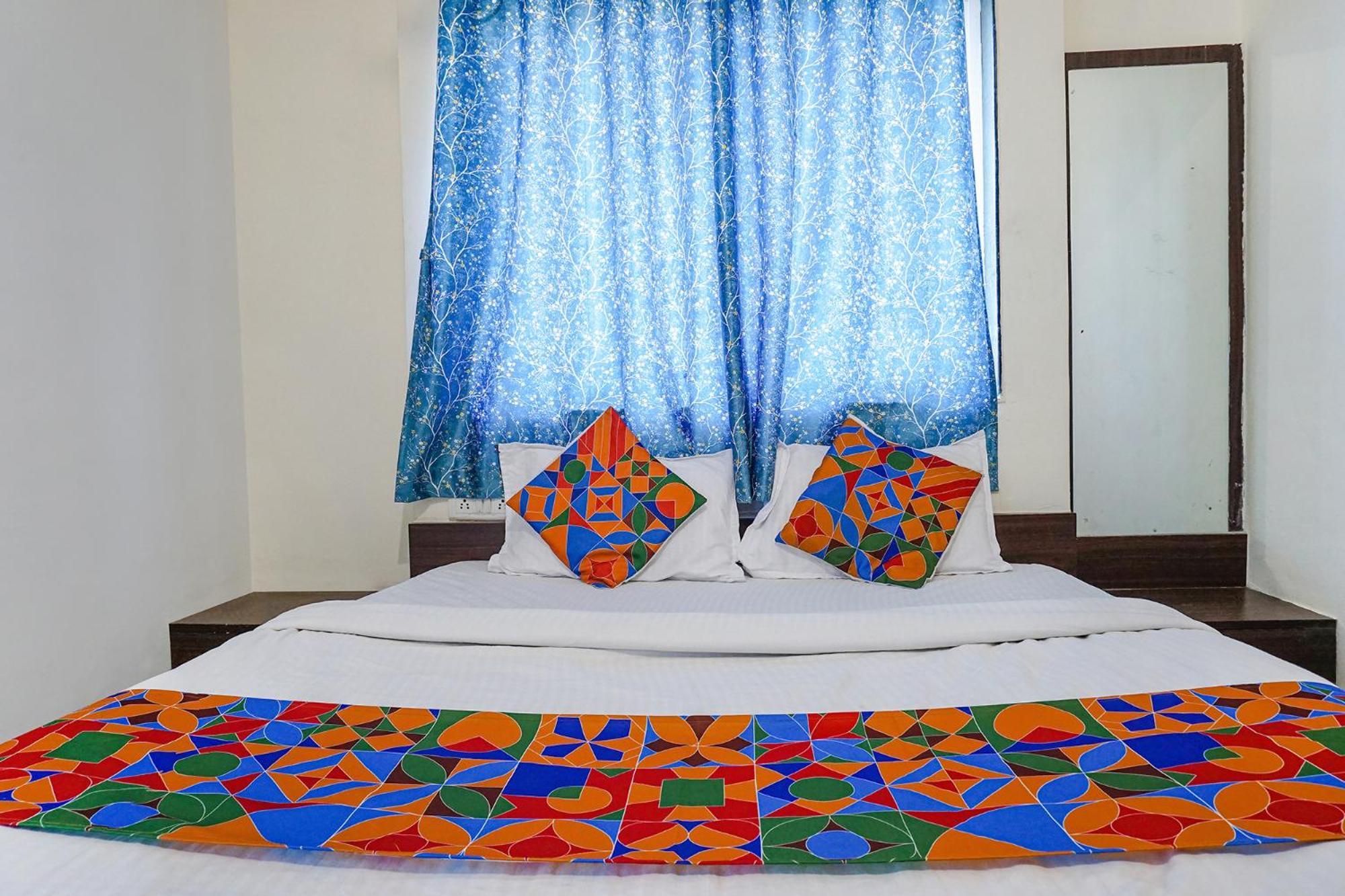 Fabhotel Gokul Lodge Gorhe Khurd Exterior foto